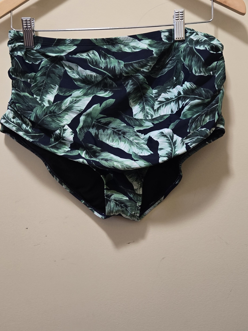 Tropical Leaf Bikini Bottoms Green & Black Size Large